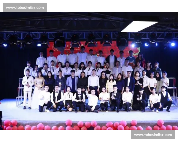 山东大学合唱比赛精彩上演 多彩歌声汇聚校园魅力展示学子风采