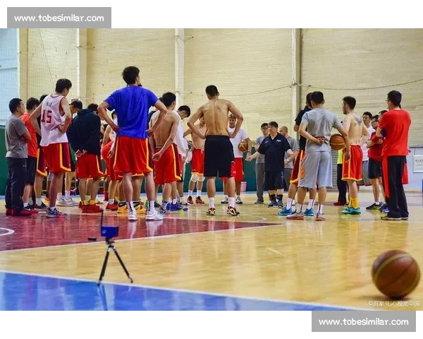 如何根据球员特点合理搭配体育阵容提升团队整体实力与战术效果